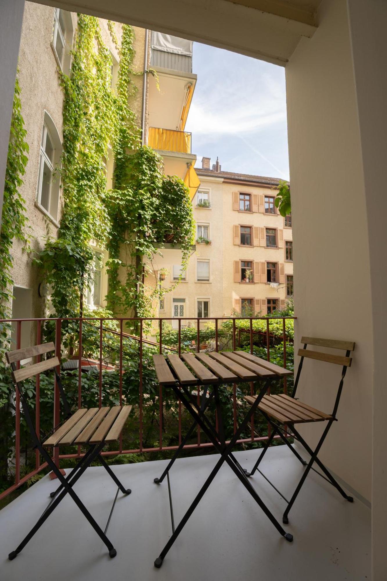 Charmante Altbauwohnung Am Rhein Basel Ngoại thất bức ảnh