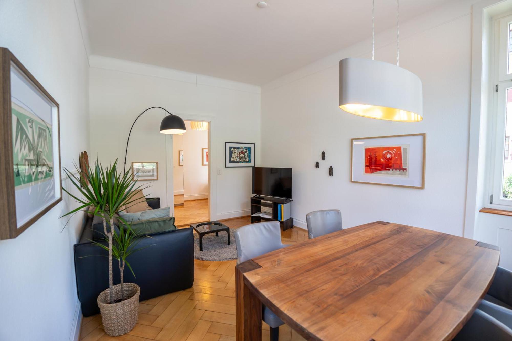 Charmante Altbauwohnung Am Rhein Basel Ngoại thất bức ảnh